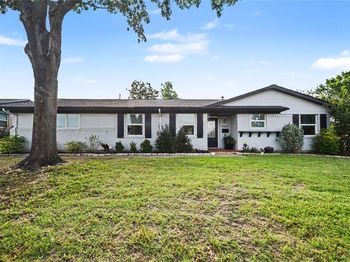 9324  Clearwater Drive 