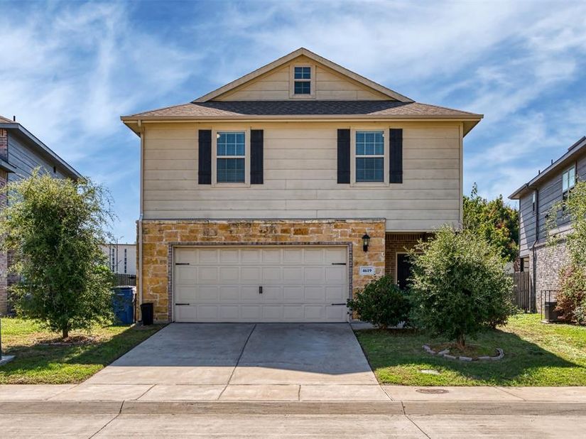 4619  Raleigh Dalton Road , Dallas Texas 75227