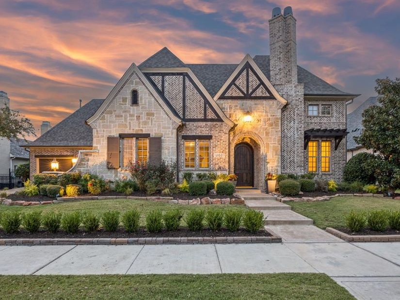 12621  Riverhill Road , Frisco Texas 75033