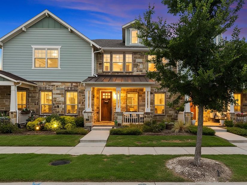 2653  Settlers Place , Garland Texas 75042