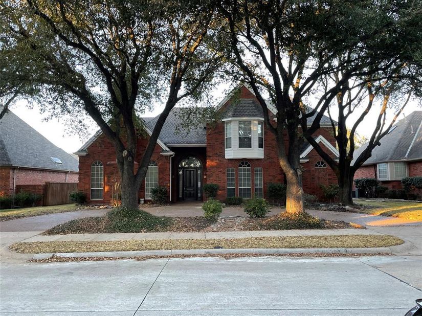 4569  Hallmark Drive , Plano Texas 75024