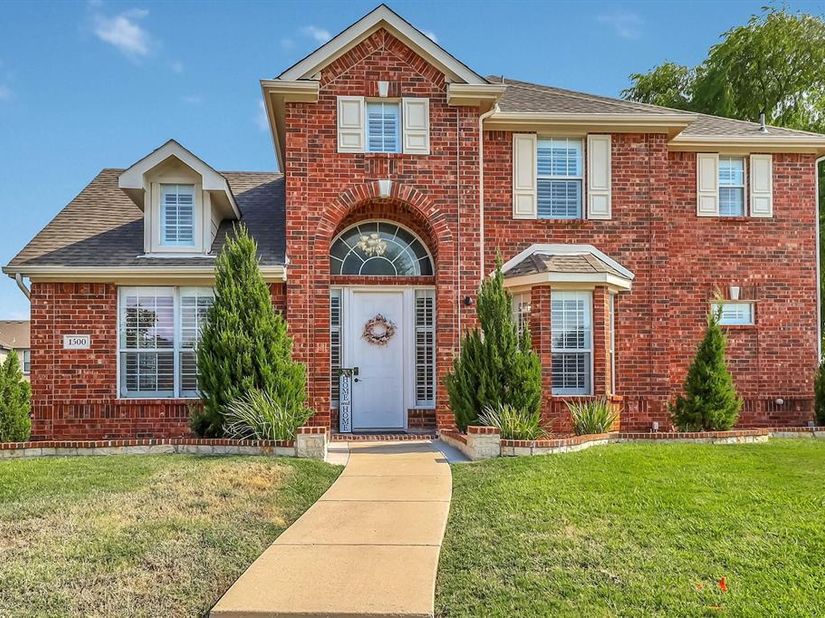 1500  Bastrop Drive , Carrollton Texas 75010