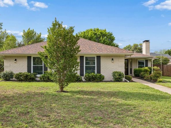 1820  Auburn Drive , Richardson Texas 75081