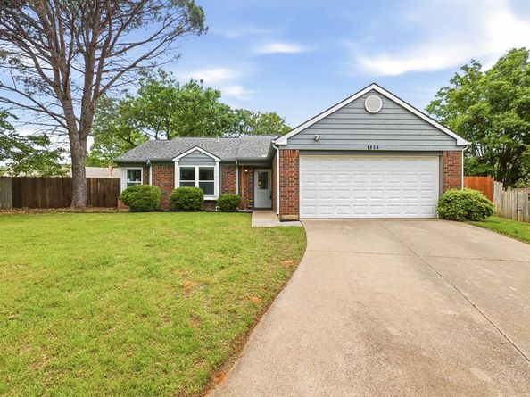 1814  Leafwood Court , Grapevine Texas 76051