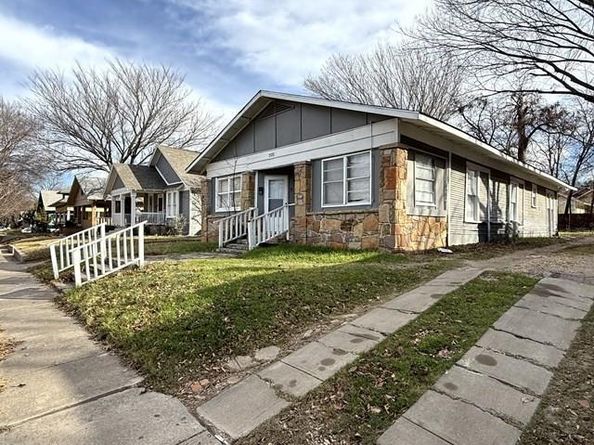 2115  Hurley Avenue , Fort Worth Texas 76110