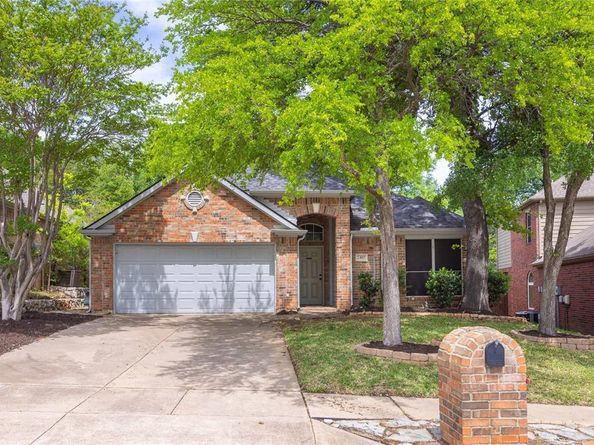 2405  Pinehurst Court , Highland Village Texas 75077