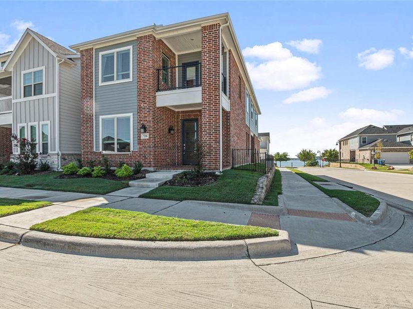 7216  Palisades Drive , Rowlett Texas 75088