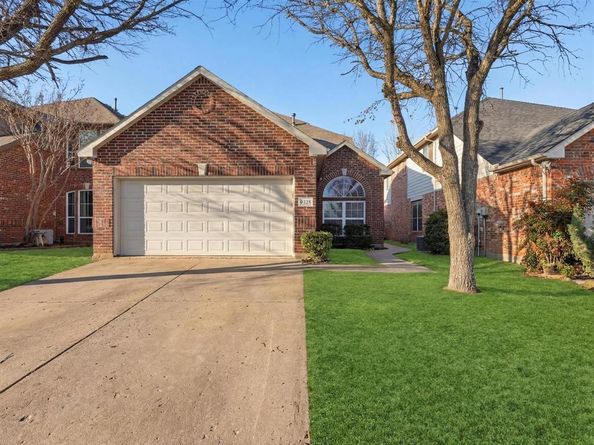 11721  Latania Lane , Fort Worth Texas 76244