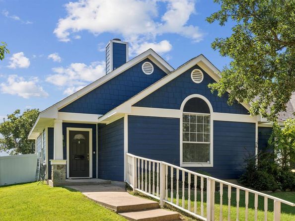 1425  Devonshire Drive , Providence Village Texas 76227