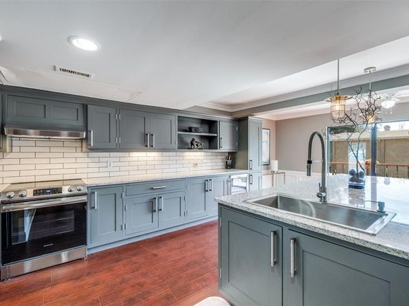 6610  Eastridge Drive  114, Dallas Texas 75231