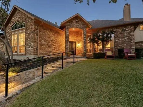 2806  Sausalito Drive , Carrollton Texas 75007