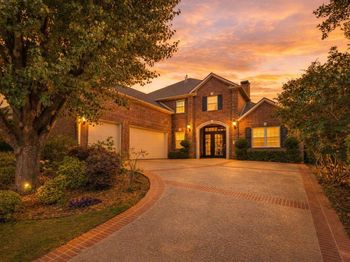 2706  Brookside Lane 
