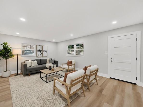 5313  Libbey Avenue , Fort Worth Texas 76107