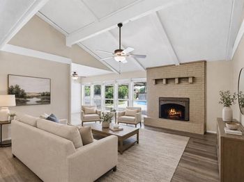 1622  Wendy Way 