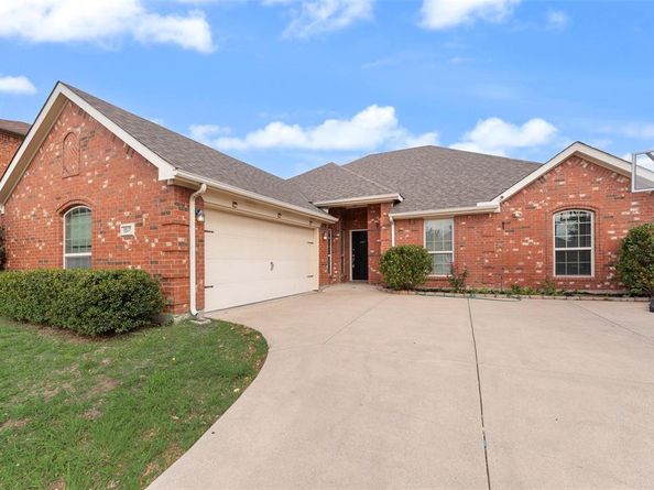 1517  White Willow Lane , Arlington Texas 76002
