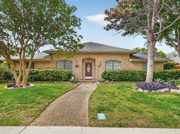 6520  Clearhaven Circle , Dallas Texas 75248