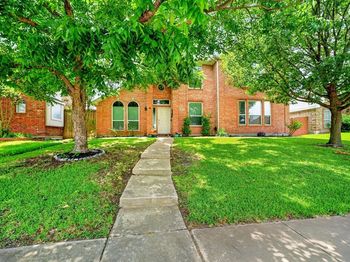 2273  Heatherdale Drive 