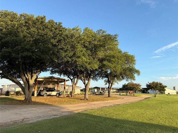 2408  Strader Road , Dish Texas 76247