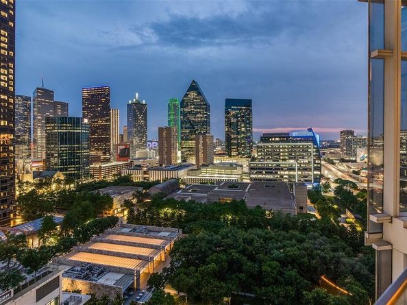 1918  Olive Street  1603, Dallas Texas 75201