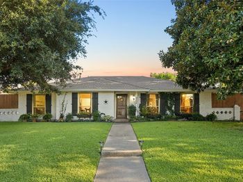 2104  Westlake Drive 