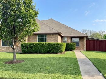 1987  Castle Drive 