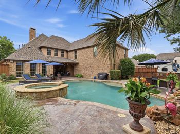 5832  Creek Crossing Lane 