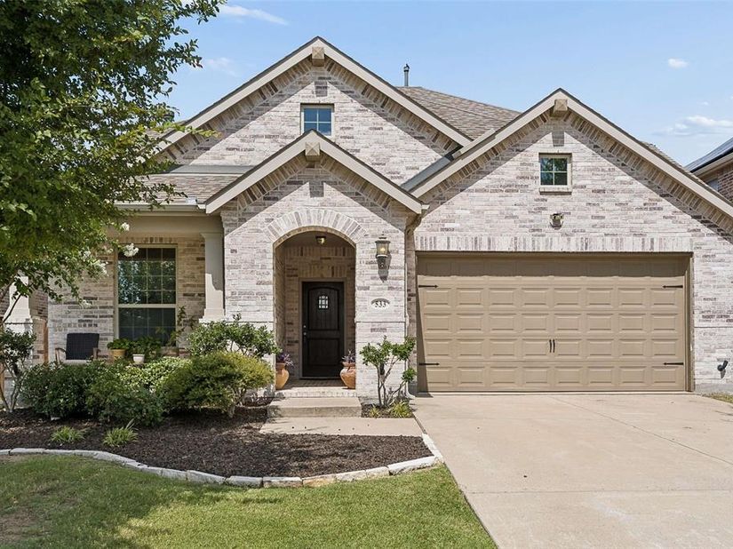 533  Yosemite Park , Celina Texas 75009