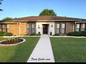2409  Oakwood Drive 