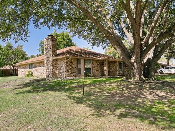 4801  Applewood Road , Fort Worth Texas 76133