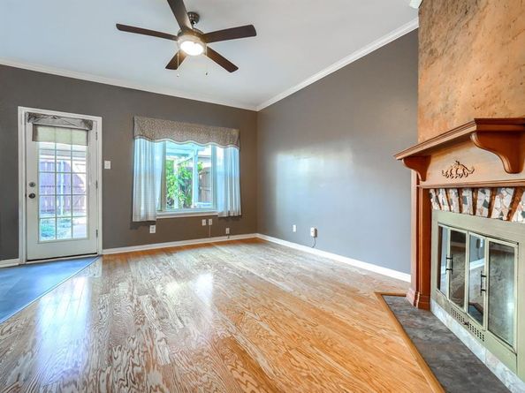 607  Trailwood Court , Garland Texas 75043