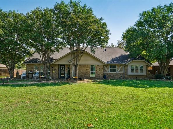 514  Willow Way , Highland Village Texas 75077