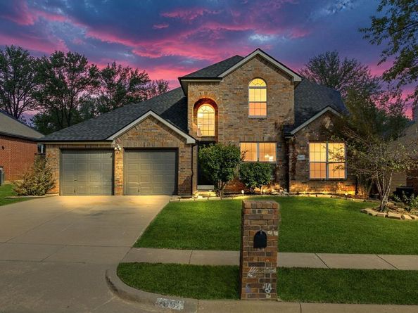 2001  Fair Oaks Circle , Corinth Texas 76210