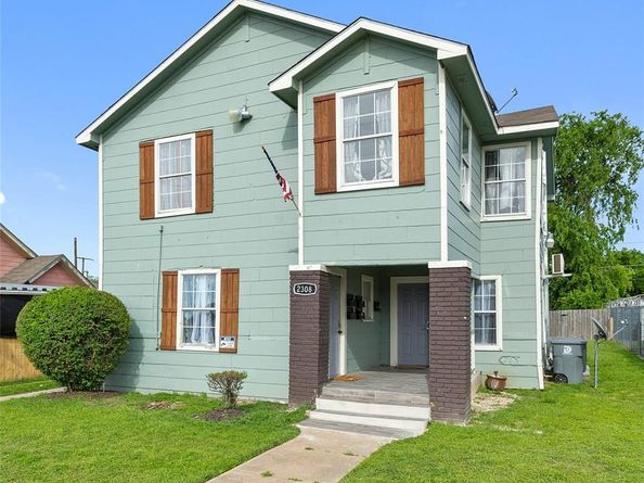 2308  Britton Avenue , Dallas Texas 75216