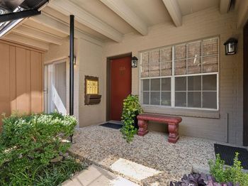 4207  Avondale Avenue 