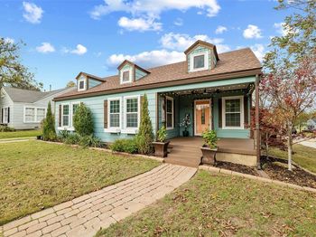 5000  Calmont Avenue 