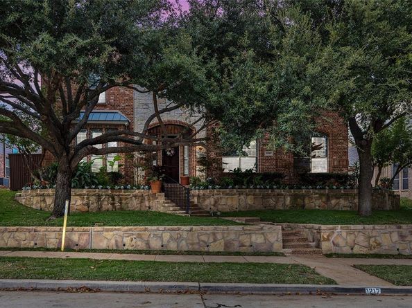 1217  Wynne Drive , Garland Texas 75044