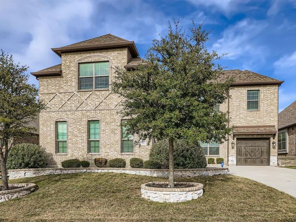 932  Hunters Creek Drive , Rockwall Texas 75087