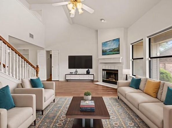 1120  Forest Creek Street , Benbrook Texas 76126