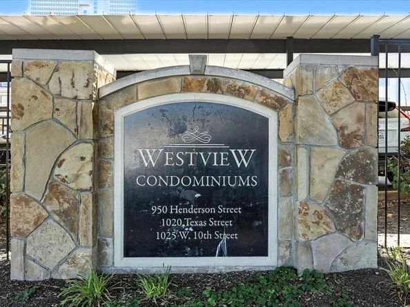 950  Henderson Street , Fort Worth Texas 76102