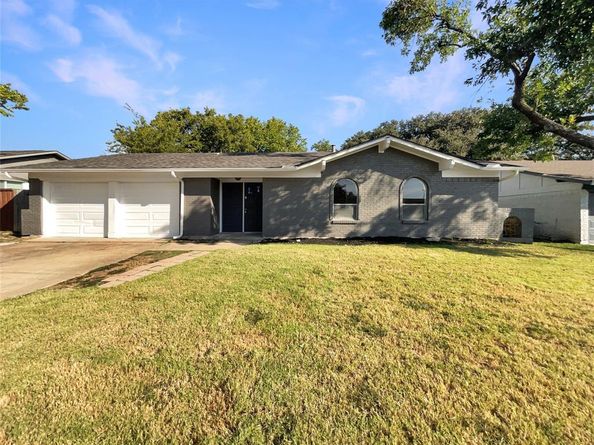 2021  Brentwood Lane , Carrollton Texas 75006