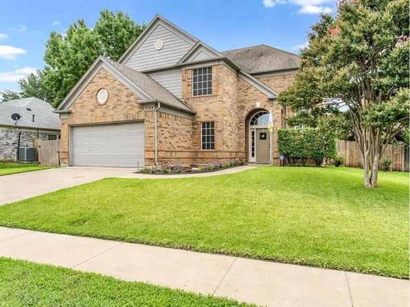 7108  Royal Gate Drive , Arlington Texas 76016