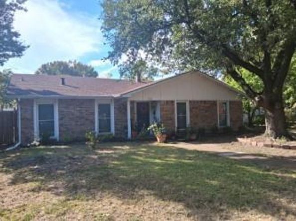 410  Ivy Way , Garland Texas 75043