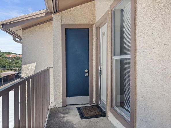 6050  Melody Lane  341, Dallas Texas 75231