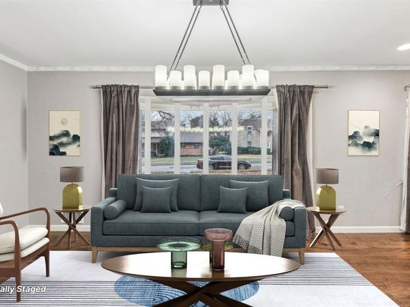 13745  Rolling Hills Lane , Dallas Texas 75240