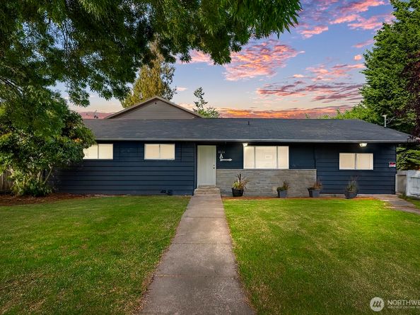 8526 8th Avenue W A, Everett WA 98204