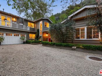 3354 Mandeville Canyon Road