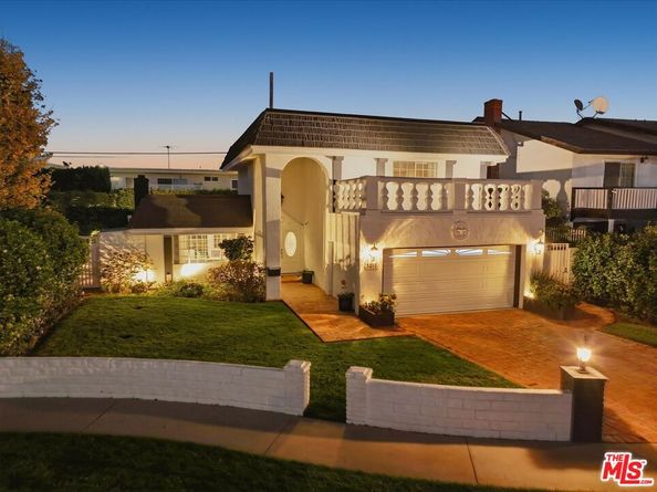 3010 Stoner Avenue, Los Angeles CA 90066