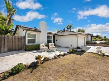 13133 Calle De Las Rosas