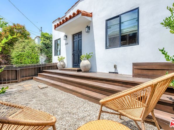 11525 Nebraska Avenue, Los Angeles CA 90025