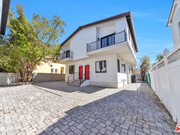 1/2 Masselin Avenue, Los Angeles CA 90019